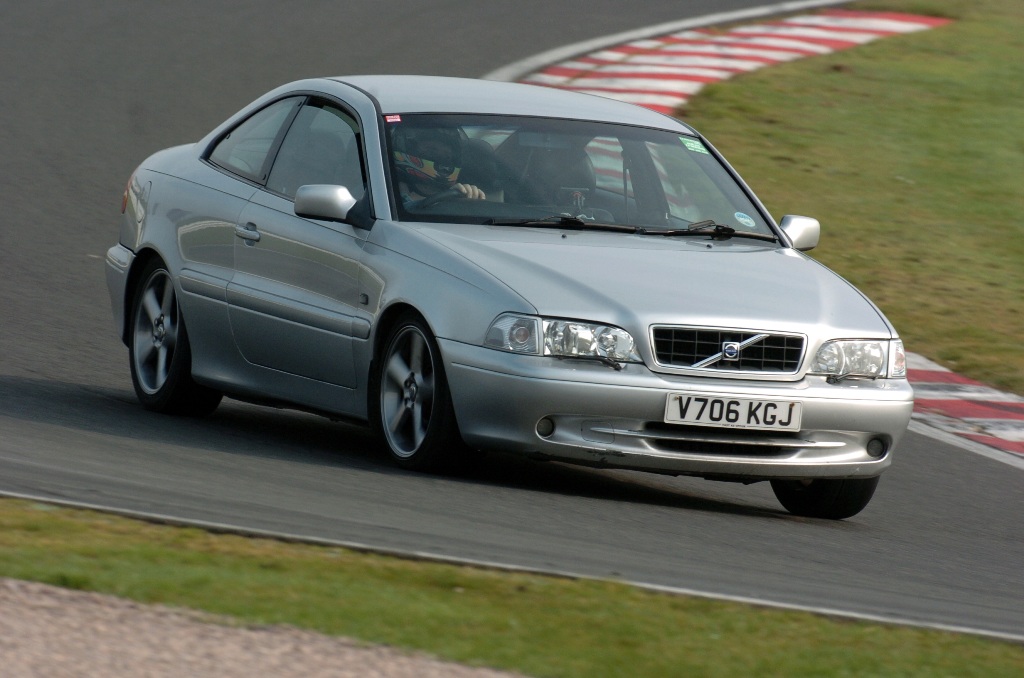 Name:  oulton_park_march_2012_3829.jpg
Views: 0
Size:  208.6 KB