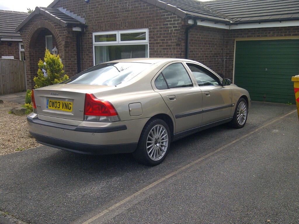 Name:  Volvo D5.JPG
Views: 0
Size:  547.8 KB